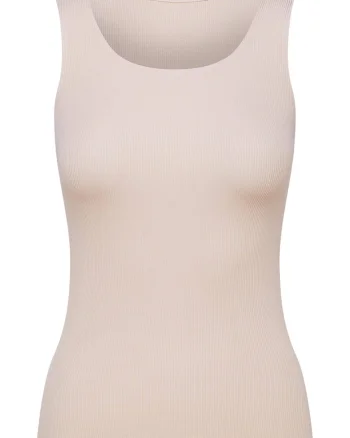 Maiou dama  Bumbac, Nude