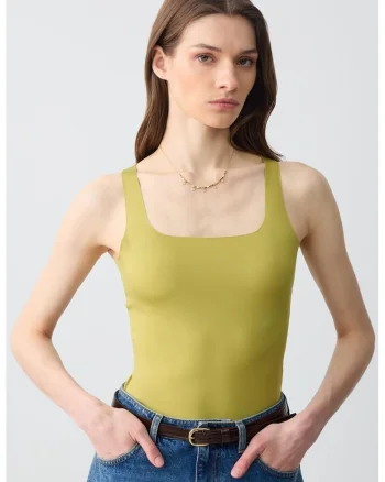 Top uni cambrat, Verde lime