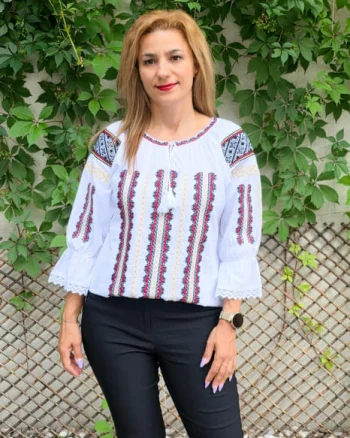 Ie Traditionala Nadia 7