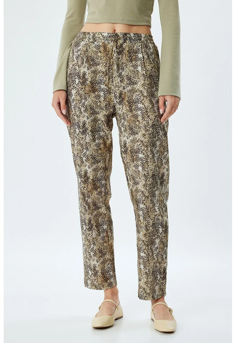 Pantaloni conici cu imprimeu, Maro