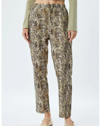 Pantaloni conici cu imprimeu, Maro