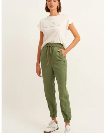 Pantaloni conici din lyocell cu buzunare, Verde masliniu