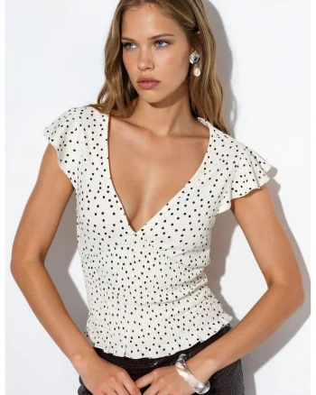 Tricou  casual, buline, alb prafuit, poliester, maneci scurte, volanase