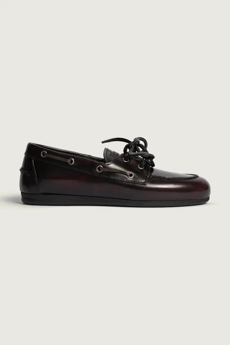 Posa loafers slip-on pentru femei din piele Boat Loafer