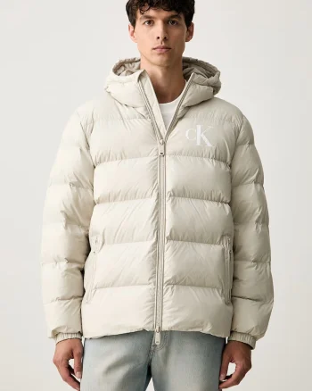 Calvin Klein Jeans geacă petrecută pentru bărbați