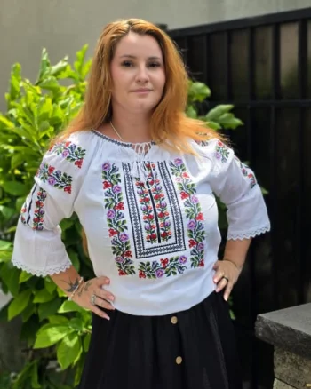 Ie Traditionala Iarina 27