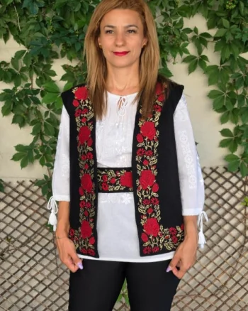 Vesta si Brau cu model traditional Minodora