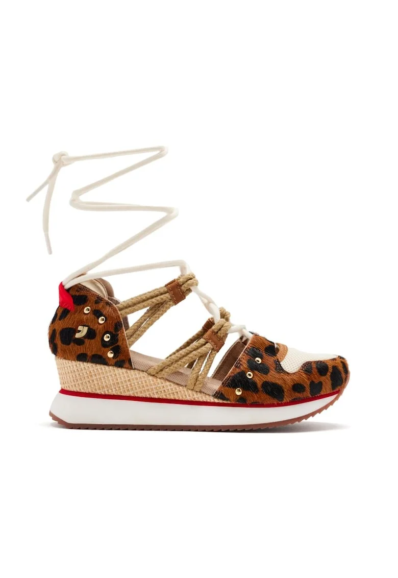 Pantofi cu talpa wedge si piele cu par scurt, Maro inchis/Maro nisip