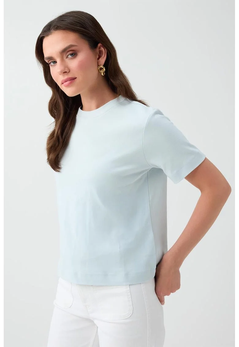 Tricou din bumbac cu decolteu la baza gatului