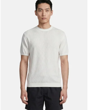 Tricou cu decolteu la baza gatului, Alb