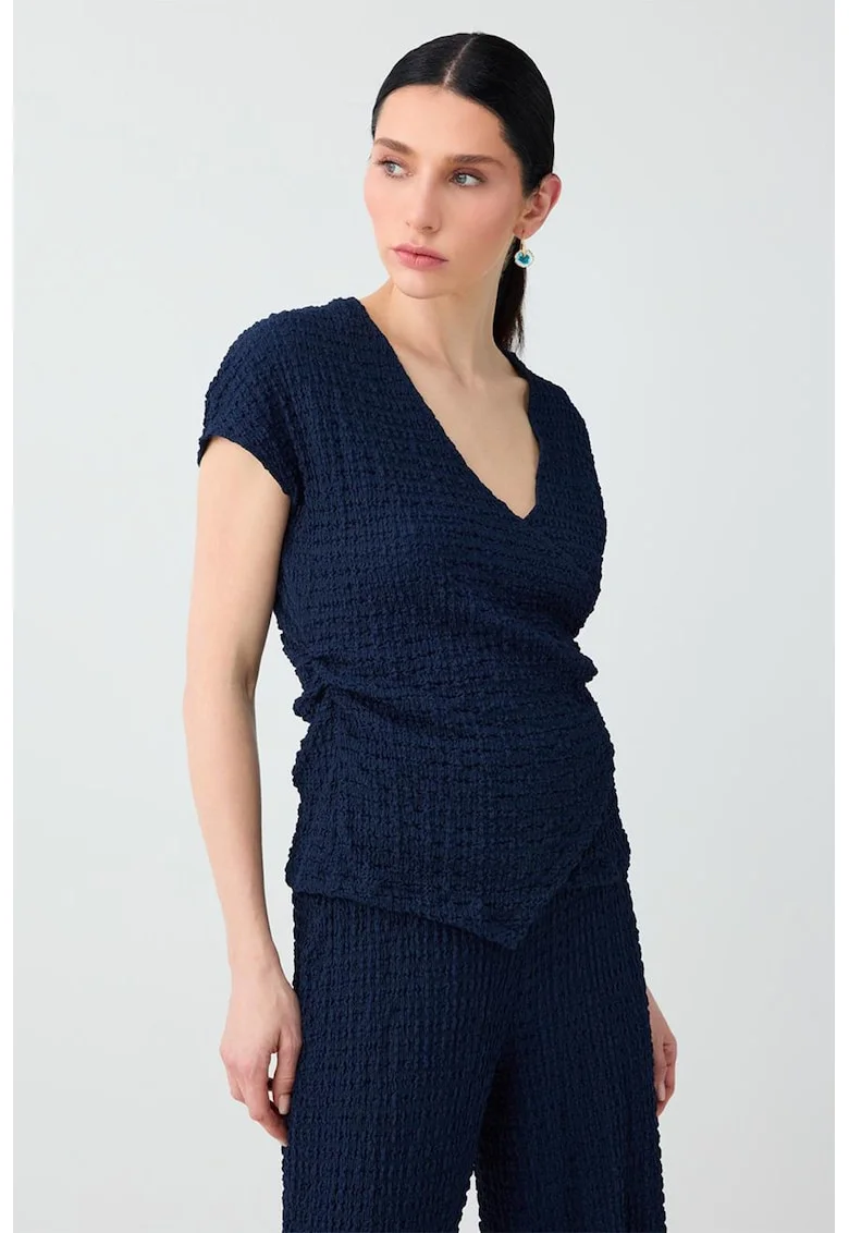 Bluza texturata cu decolteu in V si terminatie asimetrica, Albastru ultramarin
