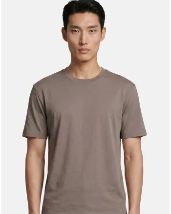 Tricou uni cu decolteu la baza gatului