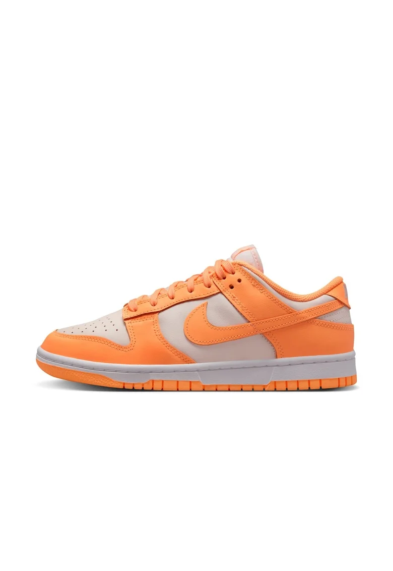 W  Dunk Low Peach Cream