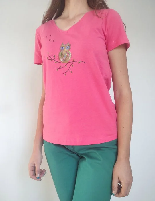Tricou roz cu  bufnita pictata
