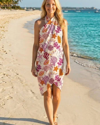 Esarfa mare dreptunghiulara tip pareo, cu imprimeu marin, exotic fucsia si portocaliu pe fond alb, din bumbac