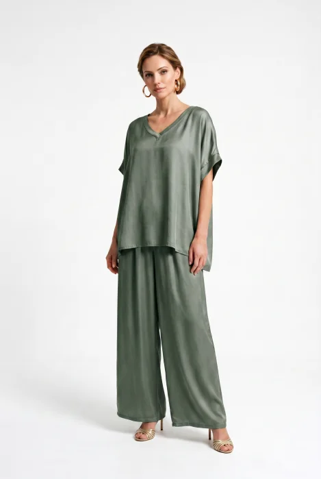 Pantaloni palazzo fluizi din matase si vascoza satinata, kaki