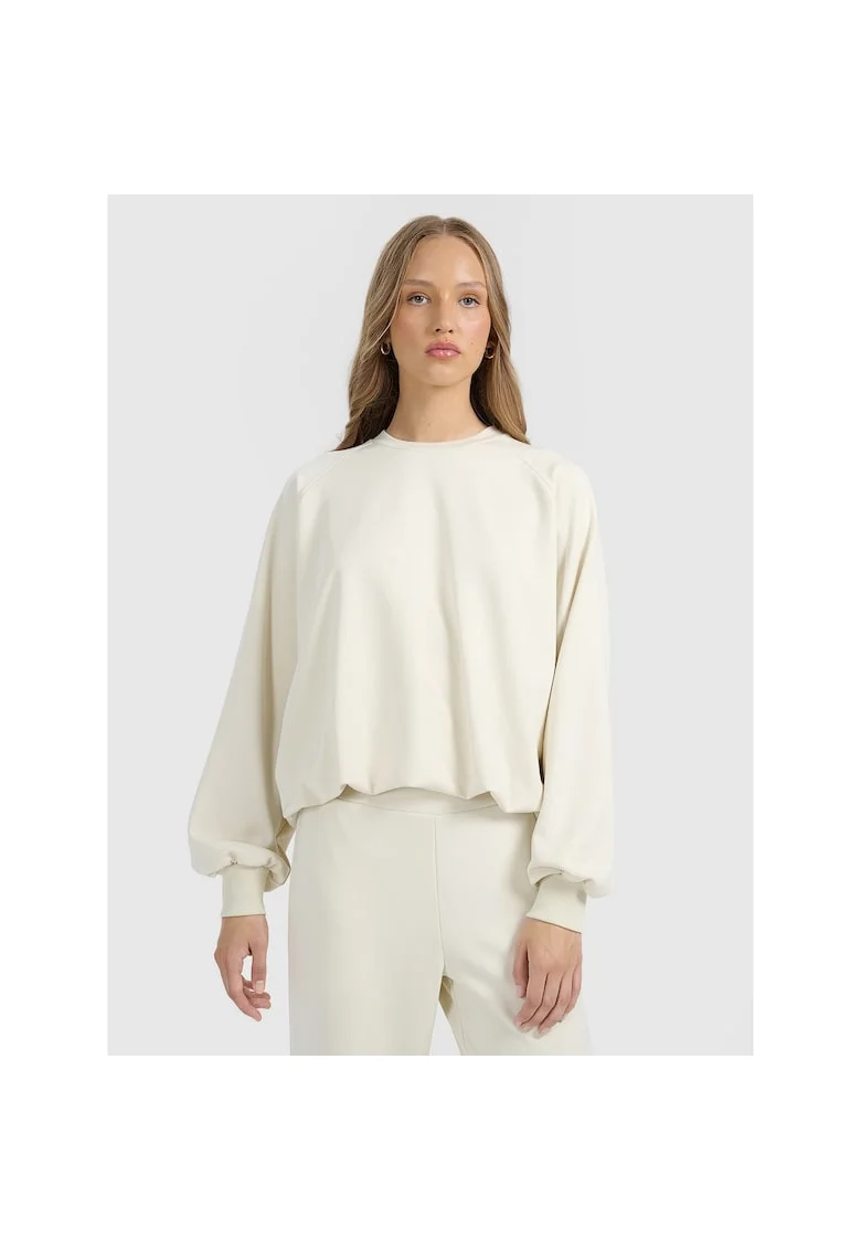 Bluza dama  bej, croiala scurta, material moale,