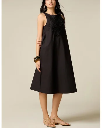 Rochie evazata cu broderie florala, Negru