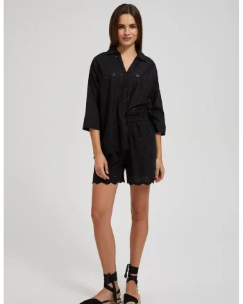 L-SH-4309, Negru