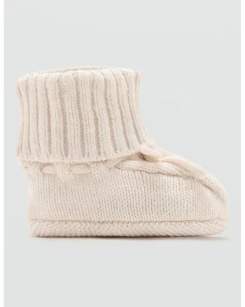 Ghete de casa din tricot, Bej