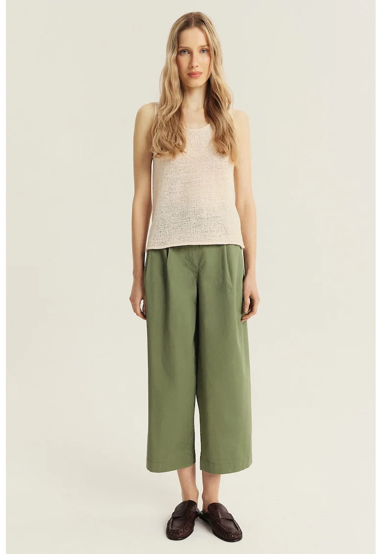 Pantaloni crop ampli cu pliuri frontale, Verde feriga