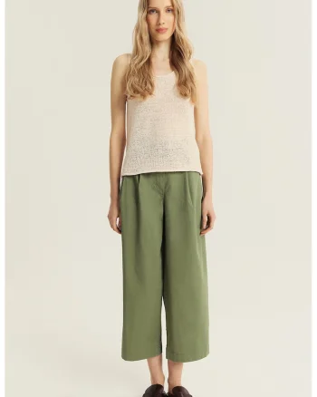 Pantaloni crop ampli cu pliuri frontale, Verde feriga