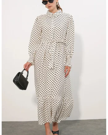 Rochie camasa midi  paisley, alb, viscoza si nailon, cu cordon