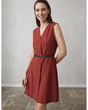 Rochie mini tip shift  rosie, cu decolteu in V, fara maneci, cu curea, din lyocell,