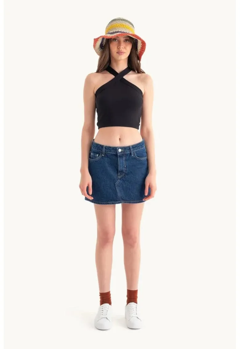 Top scurt,  decolteu halter, croiala incrucisata, negru, jerseu