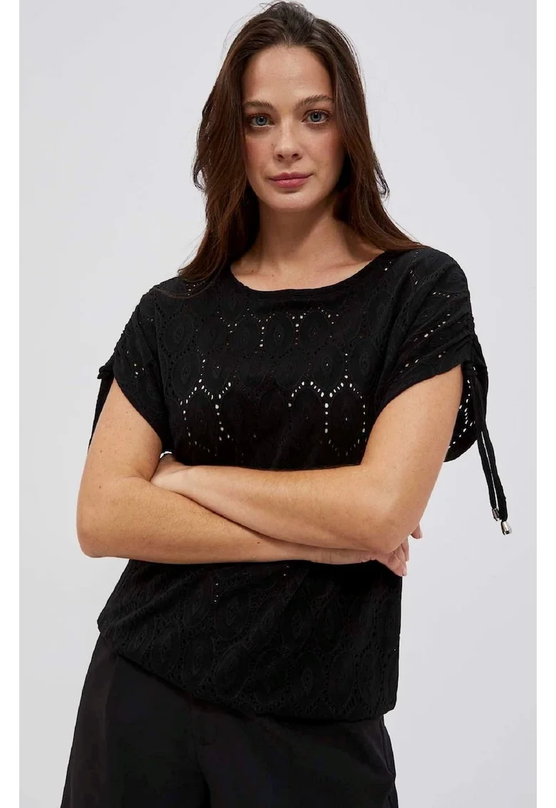 L-TS-4033, Negru