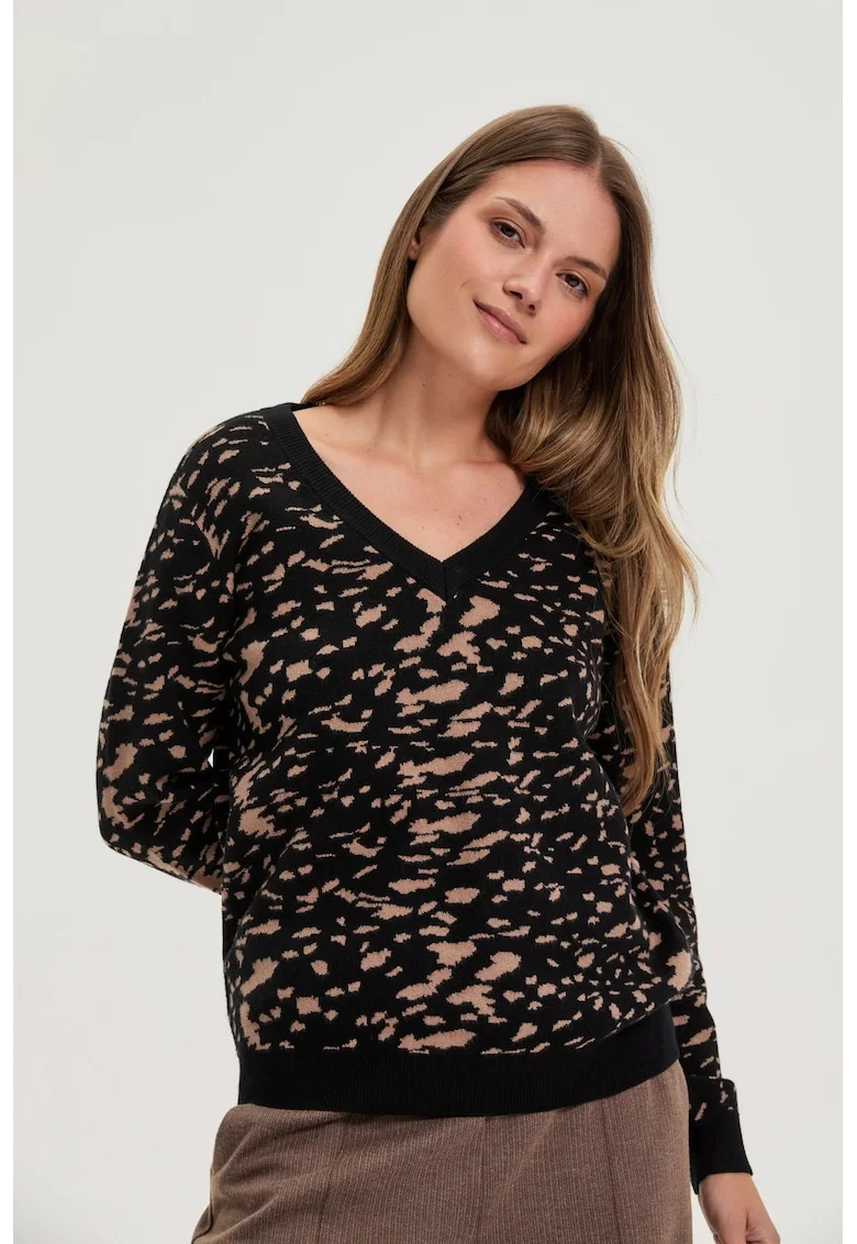 Z-SW-4847, Negru