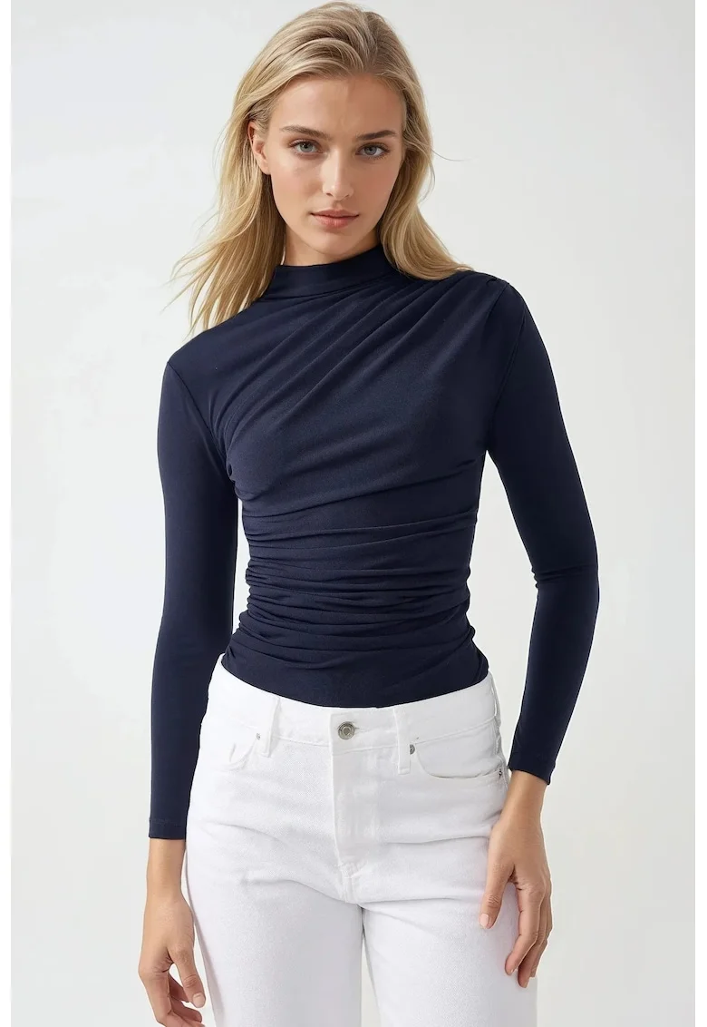 Bluza dama,  guler inalt