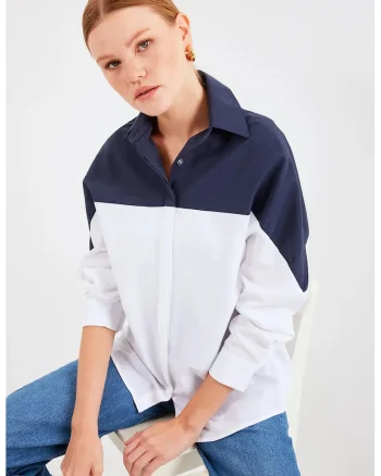 Camasa HiCCUP supradimensionata din poplin, cu blocuri, Bleumarin