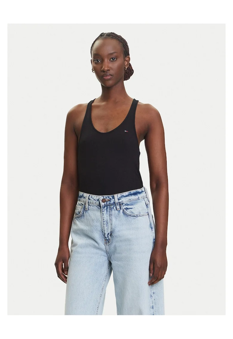 Maiou dama,  Negru