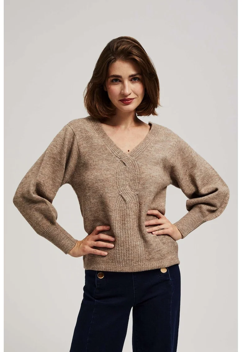 Pulover bej cu decolte in forma de V, Bej