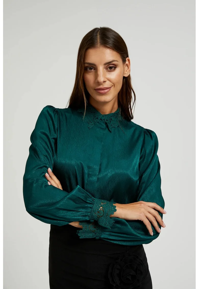 Camasa verde cu dantela la mansete si guler, Verde