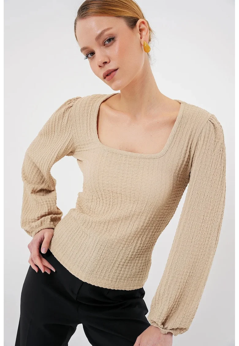 Bluza dama, HiCCUP, deolteu patrat, poliester/lycra, maro nisip