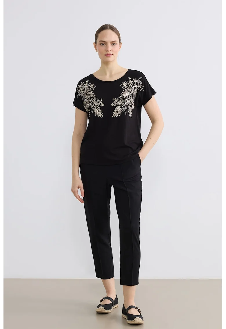 Pantaloni crop cu croiala conica, Negru