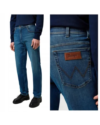 Blugi slim fit cu talie medie