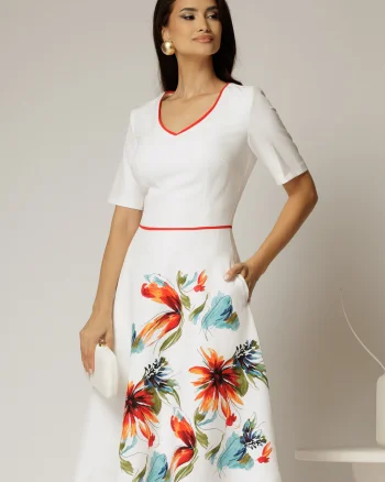 Rochie midi alba clos cu imprimeu corai si decolteu in V