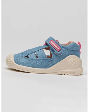 Sandale cu velcro si talpa plata
