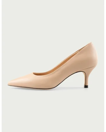 Pantofi de piele cu varf ascutit Julie, Crem