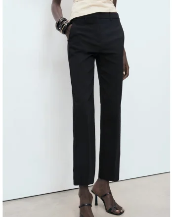 Pantaloni Chino drepti, Negru
