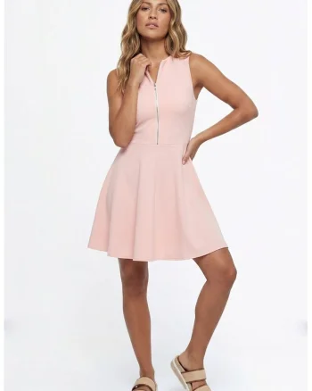 Rochie cocktail mini, croiala clasica, evazata, fara maneci, cu decolteu inchis si inchidere cu fermoar - M1356, Roz