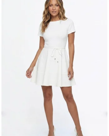 Rochie casual mini cu decolteu rotund, maneca scurta, croiala evazata si inchidere la spate - M1355, Ecru