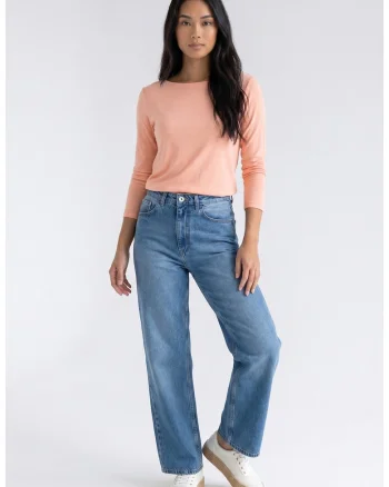 Bluza de dama casual cu decolteu decupat la spate, maneca lunga, croiala regular, lungime standard, din vascoza - M1371, Roz