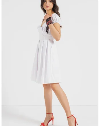 Rochie evazata cu aplicatie funda, Alb