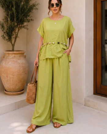 Compleu dama din vascoza cu pantaloni palazzo si bluza lejera cu margele, verde olive