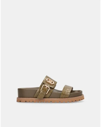 Papuci cu model piele de crocodil si catarama