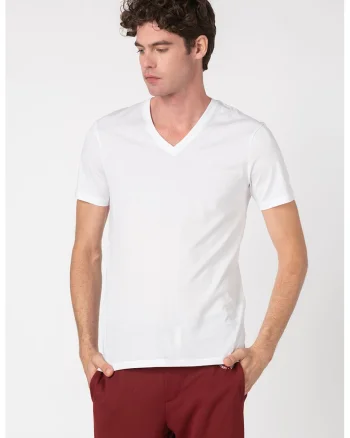 Tricou slim fit cu decolteu in V